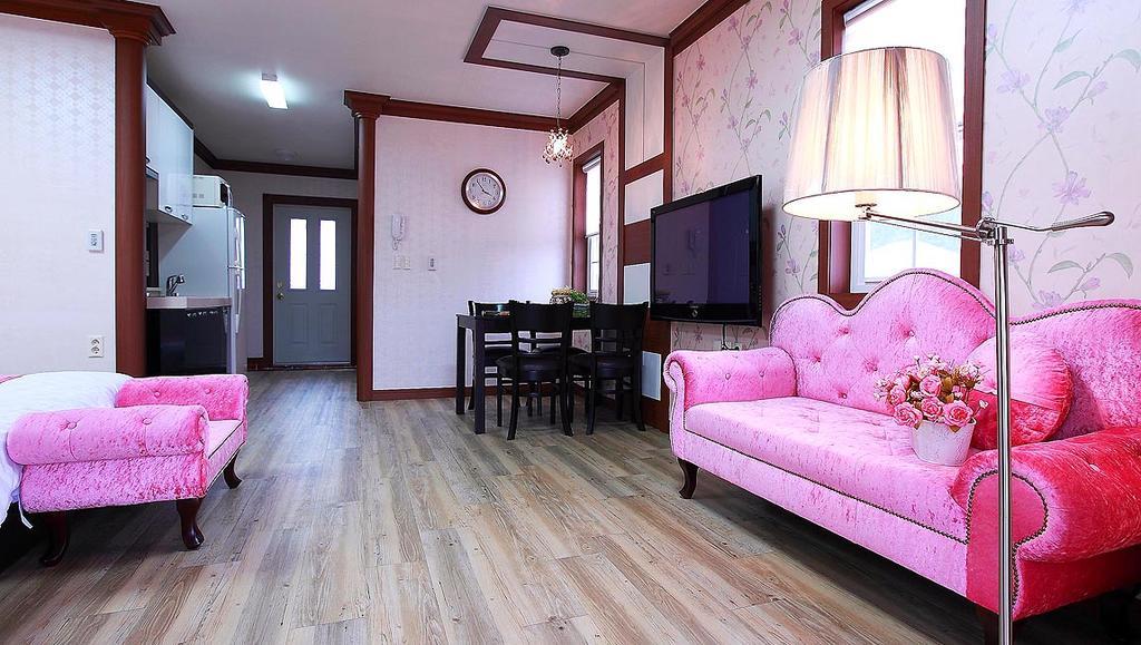 Jijunghae Pension Γκιονγκγού Εξωτερικό φωτογραφία